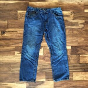 Bailey’s Point Black Straight Medium Wash Jeans size 38x32